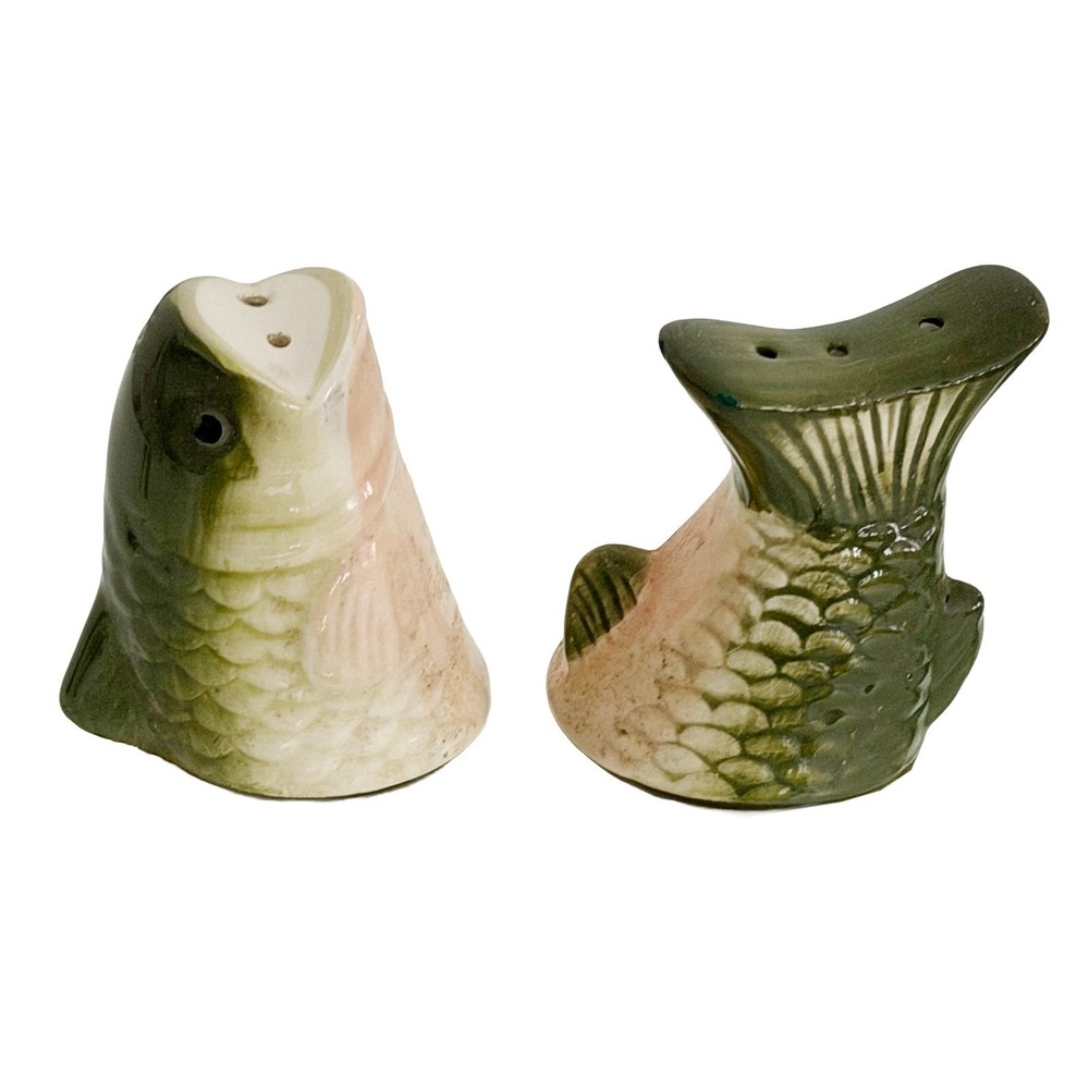Vintage Fish Head and Tail Salt and Pepper Shakers Green 2.5" Tall Fishing